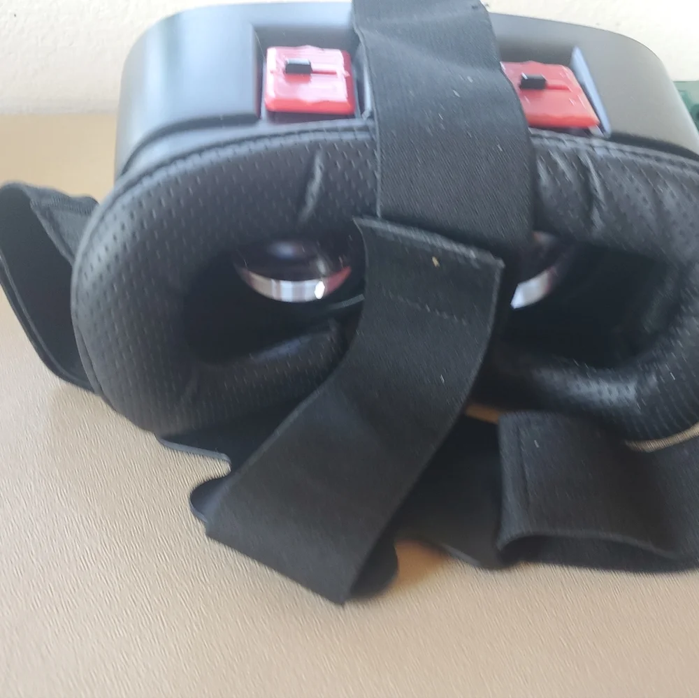 Virtual Reality ONN Smartphone Headset iPhone Samsung Screens up to 6